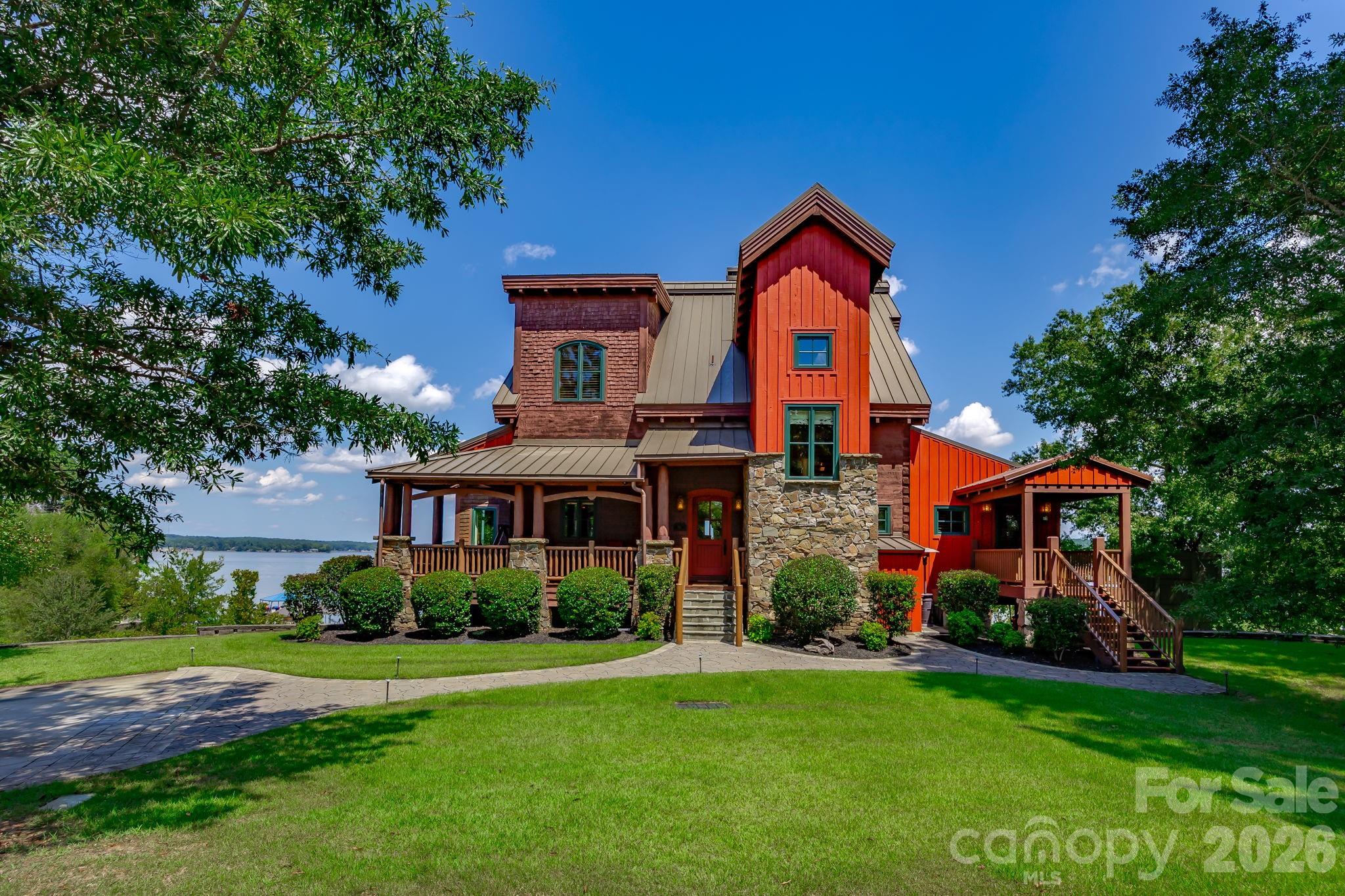 main property photo 2