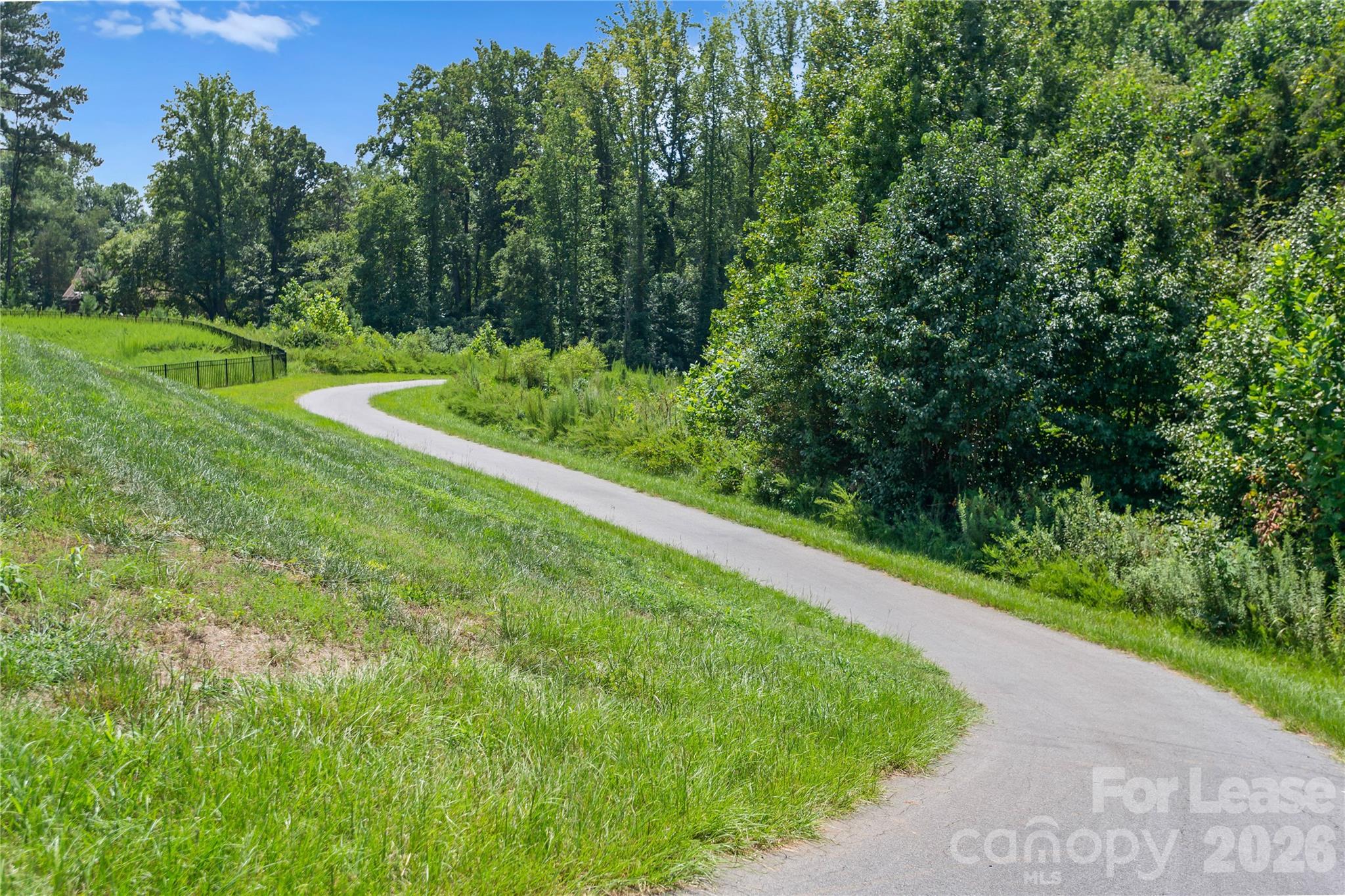 main property photo 45