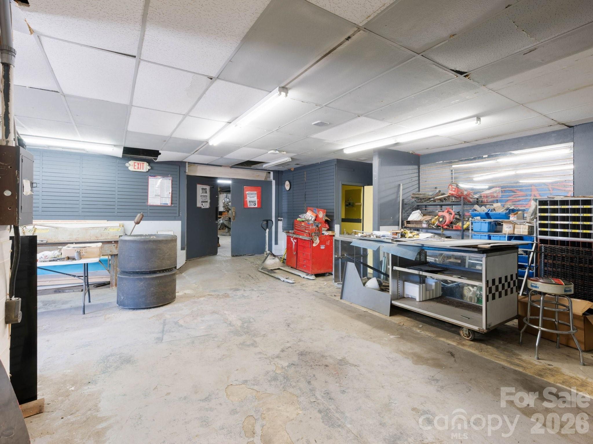 main property photo 15