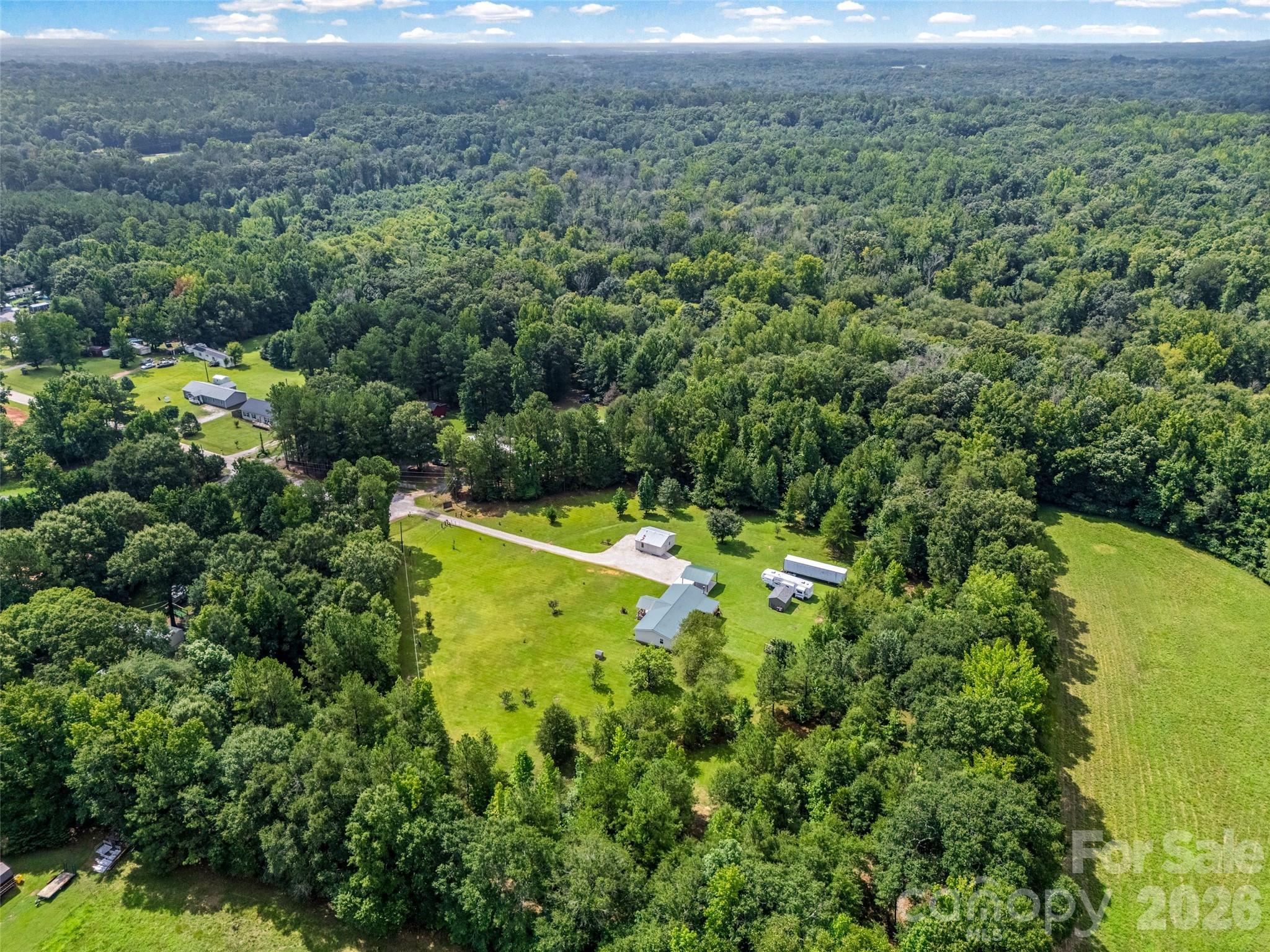 main property photo 41