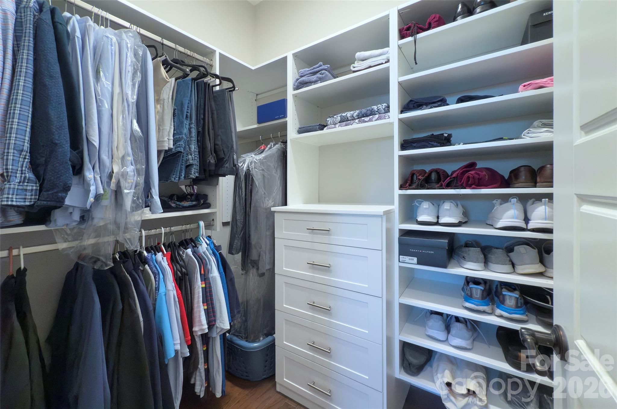main property photo 18