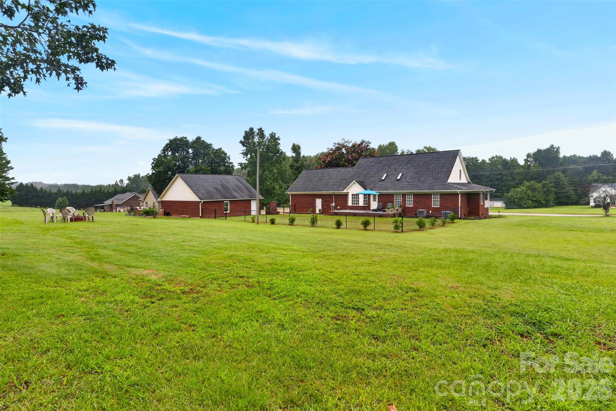 main property photo 35