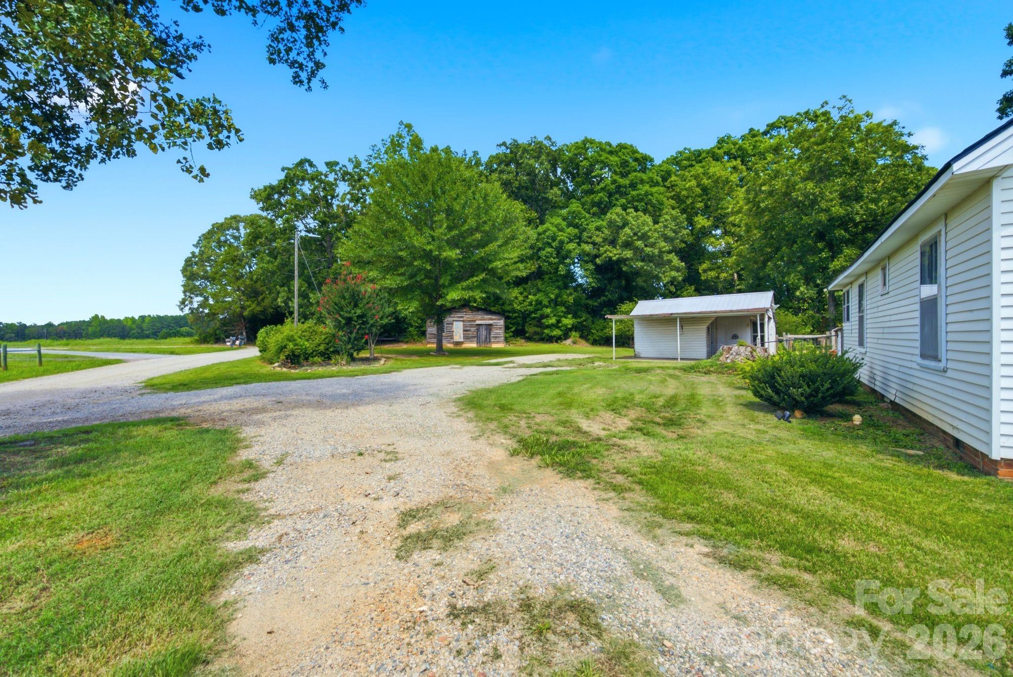 main property photo 34