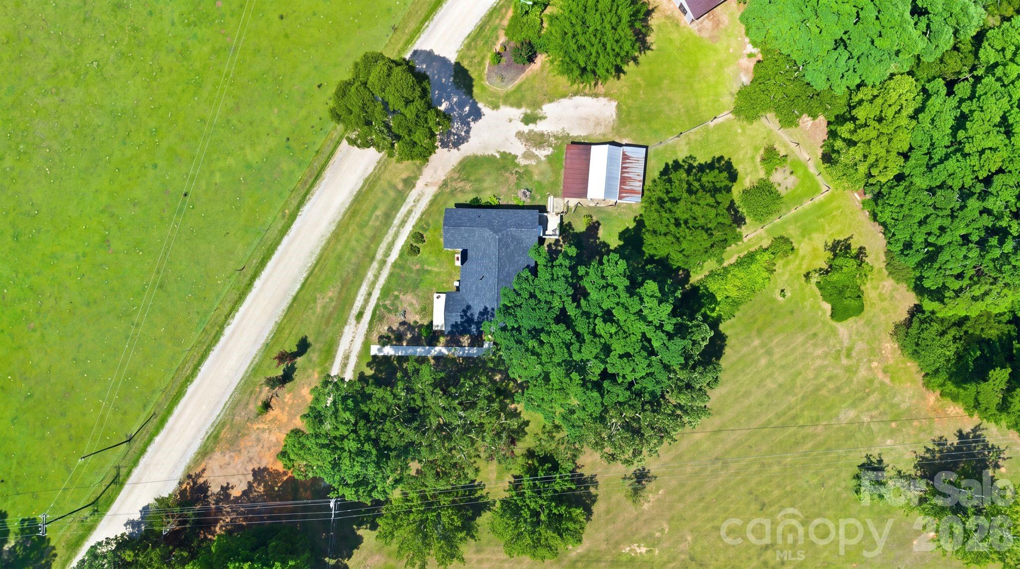 main property photo 38