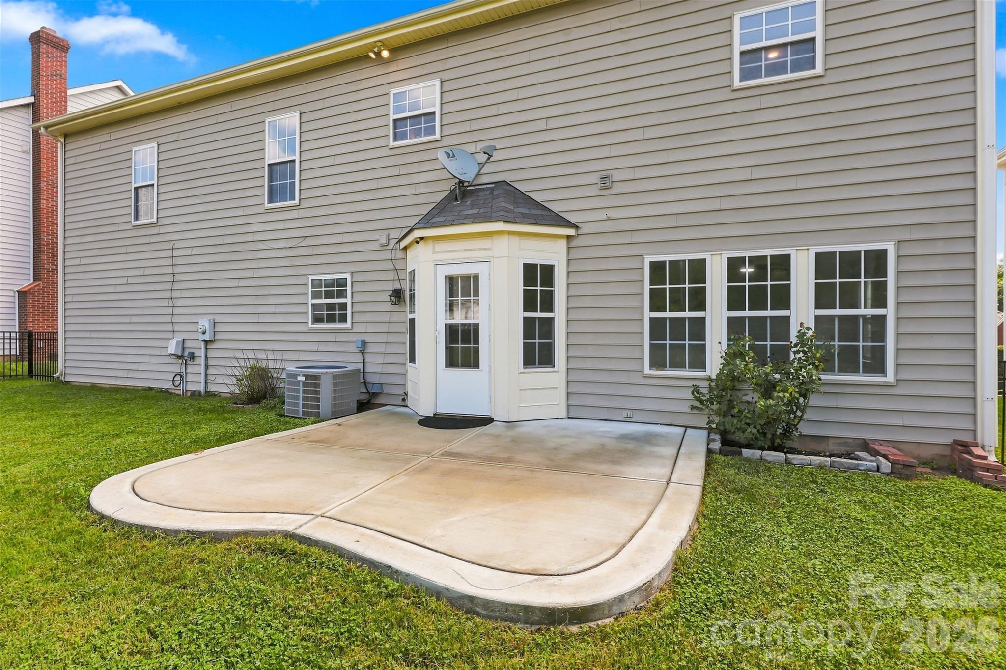 main property photo 33
