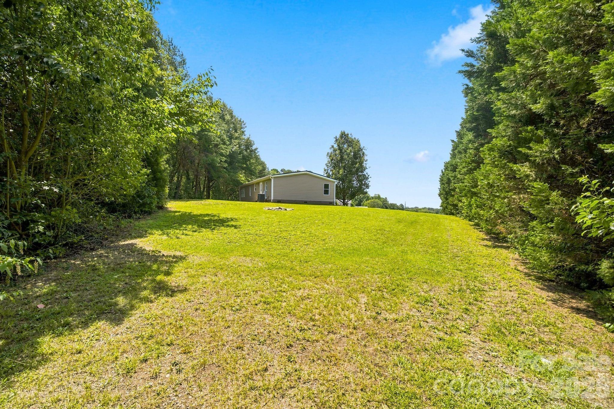 main property photo 26
