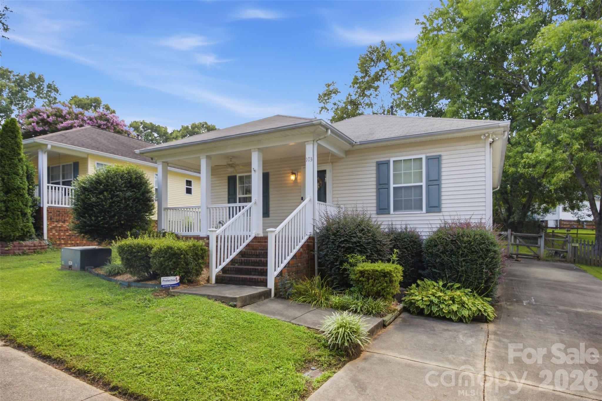 main property photo 4