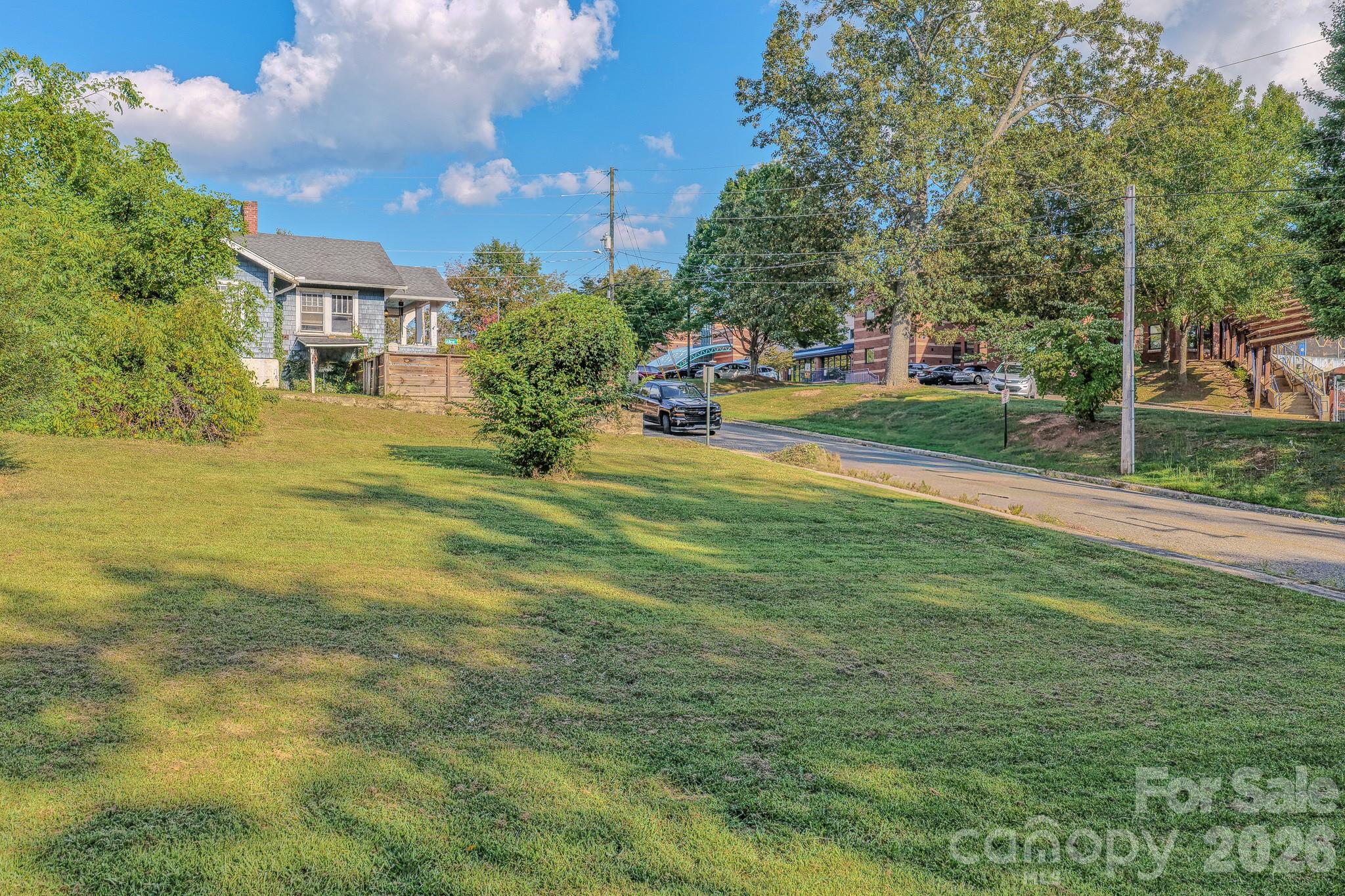 main property photo 26