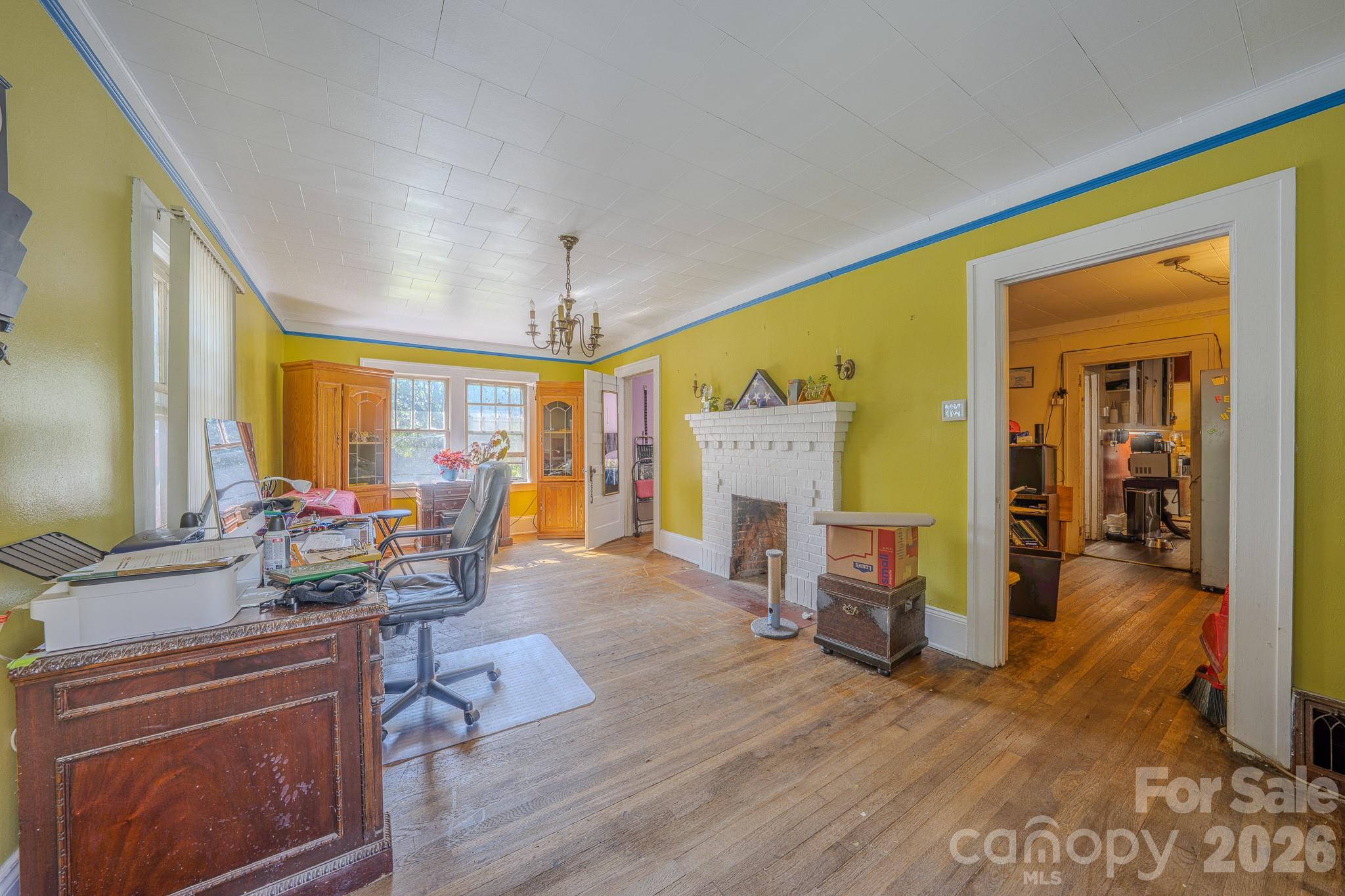 main property photo 3