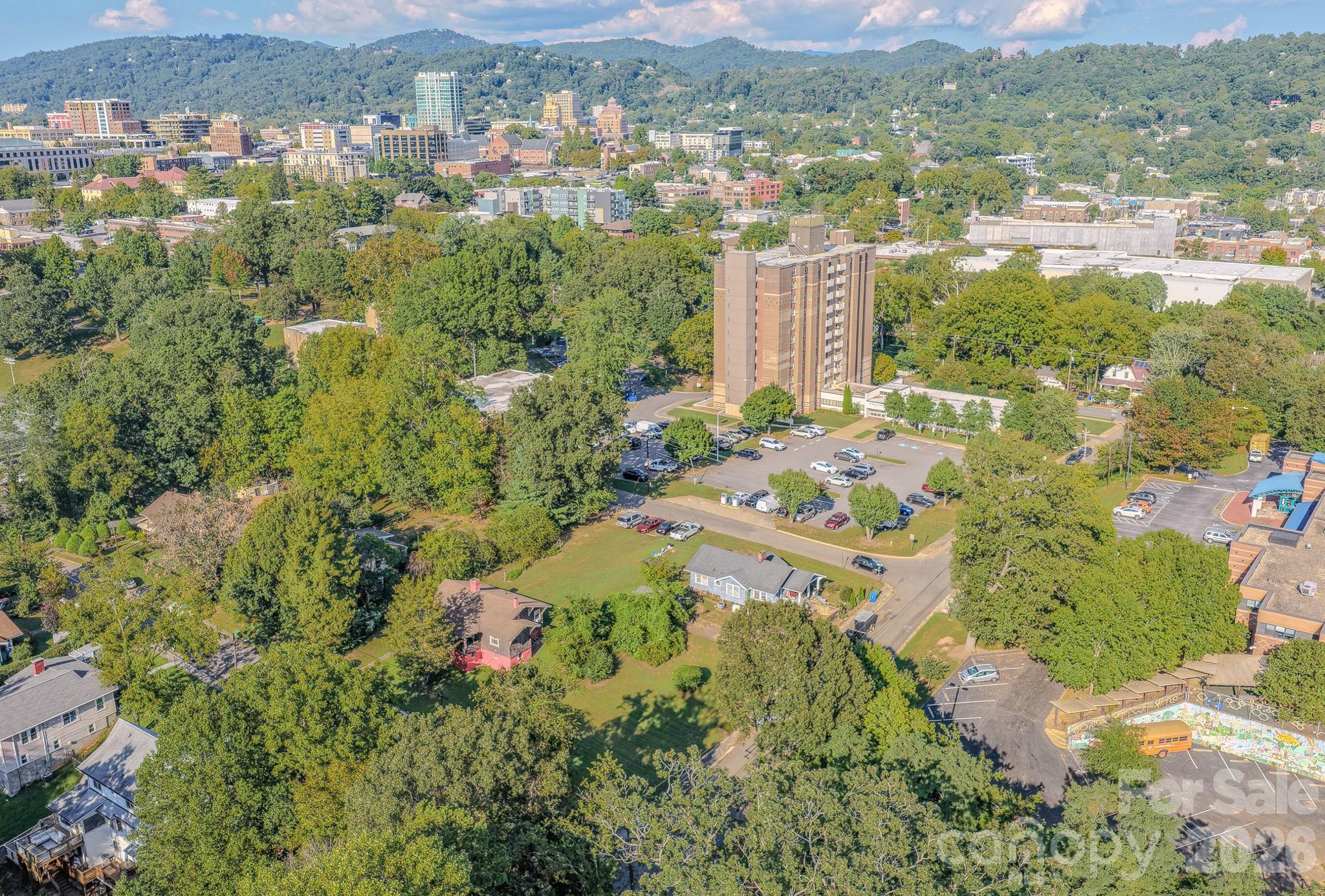 main property photo 31