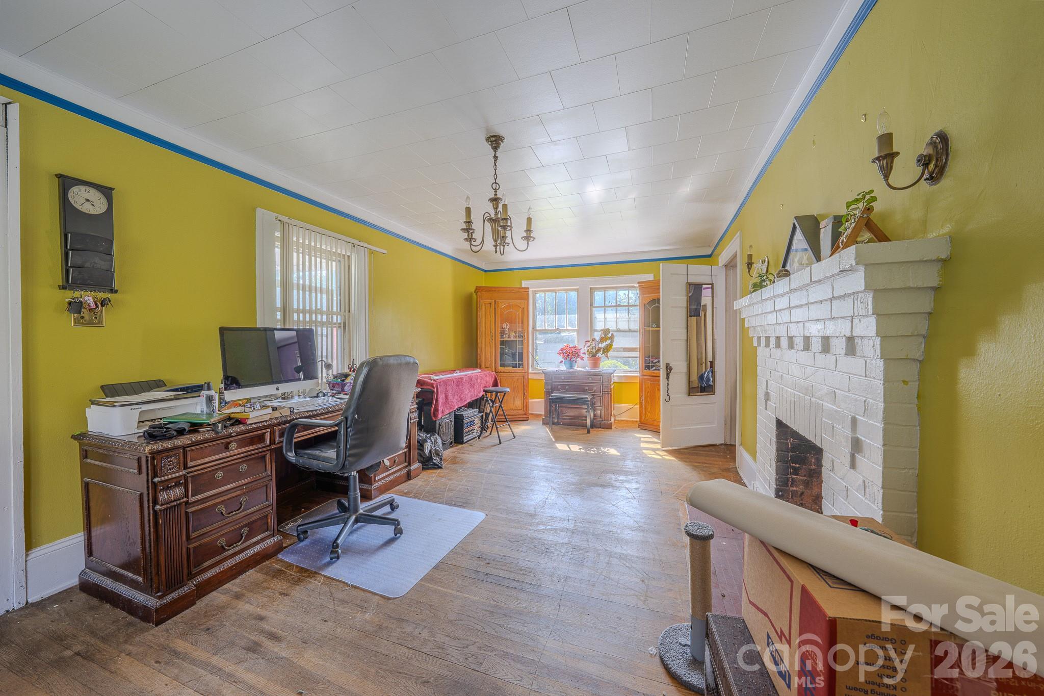 main property photo 4