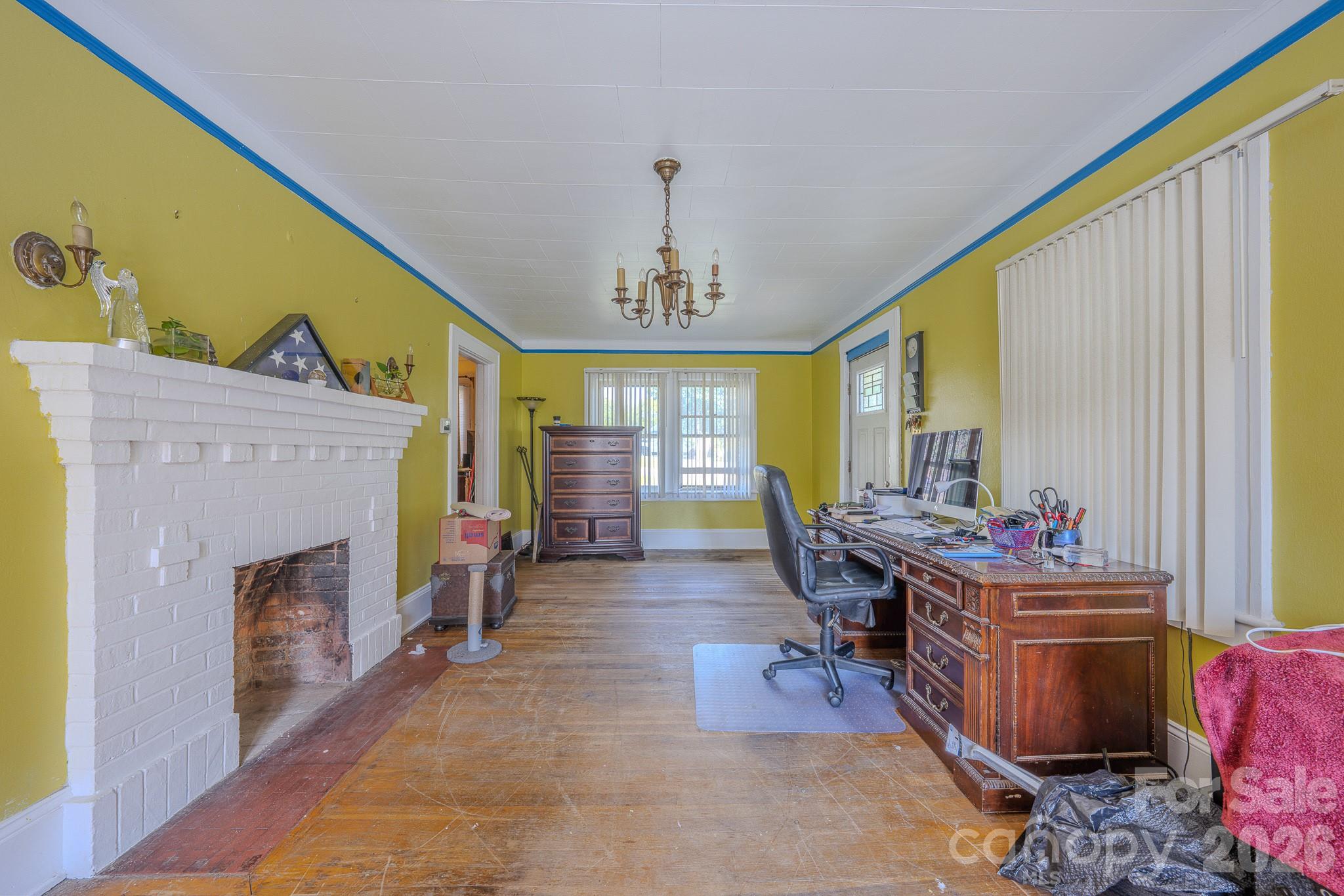 main property photo 5