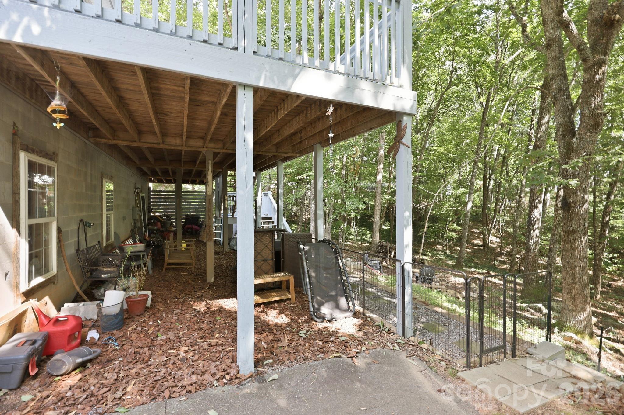 main property photo 37