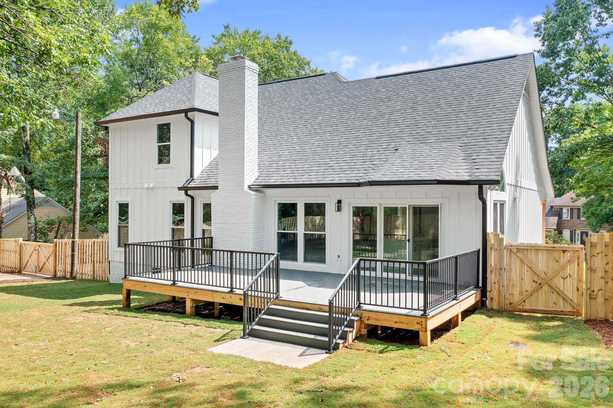 main property photo 41