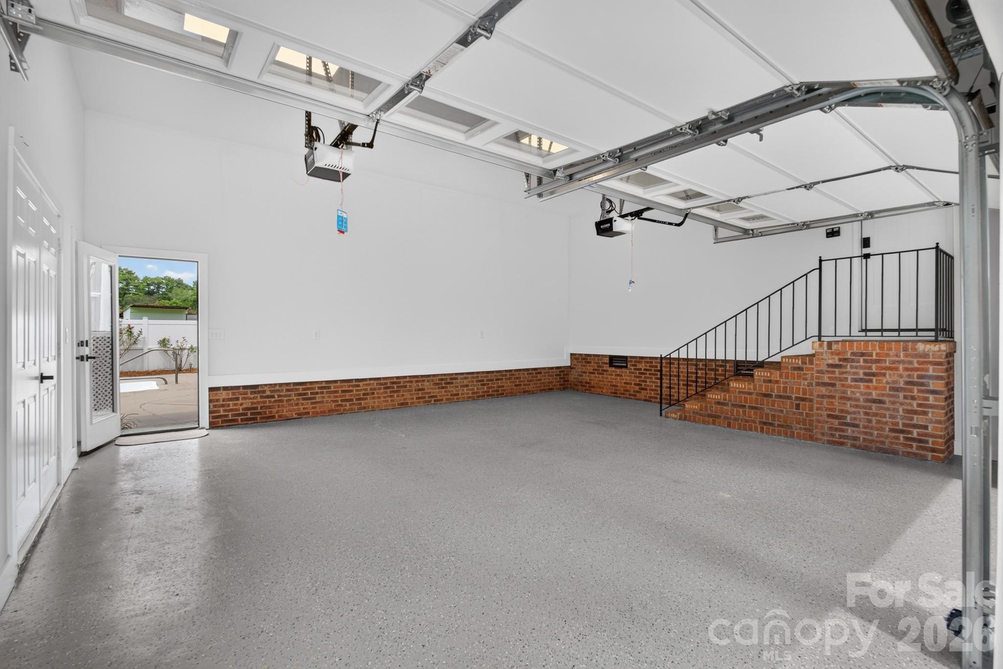 main property photo 43