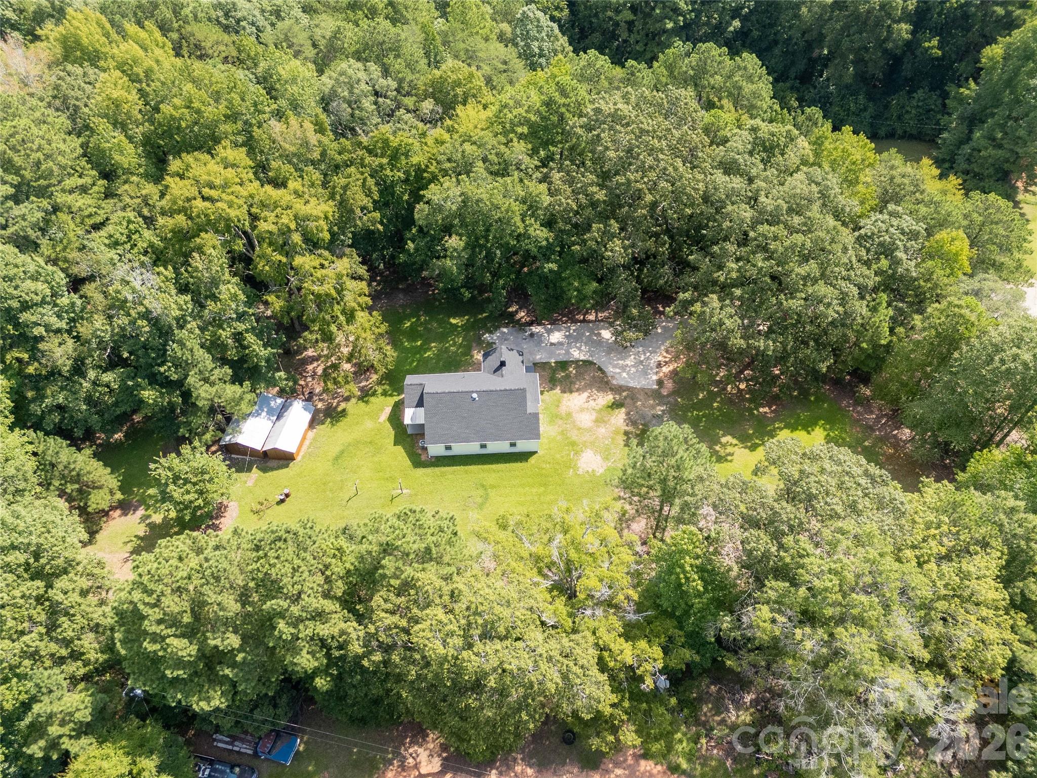 main property photo 20