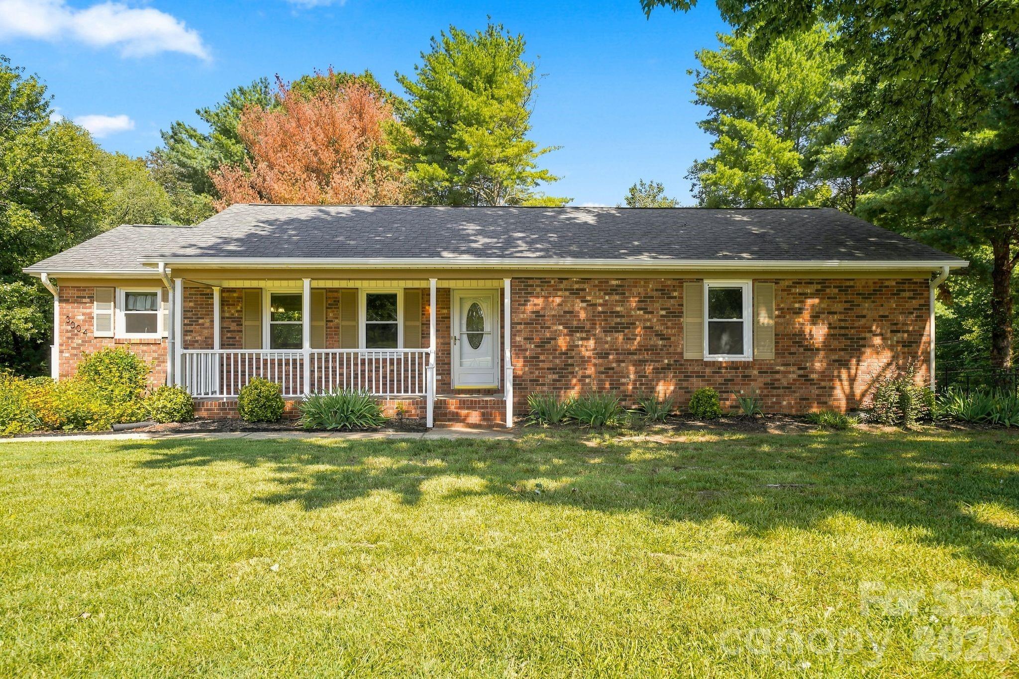 main property photo 30