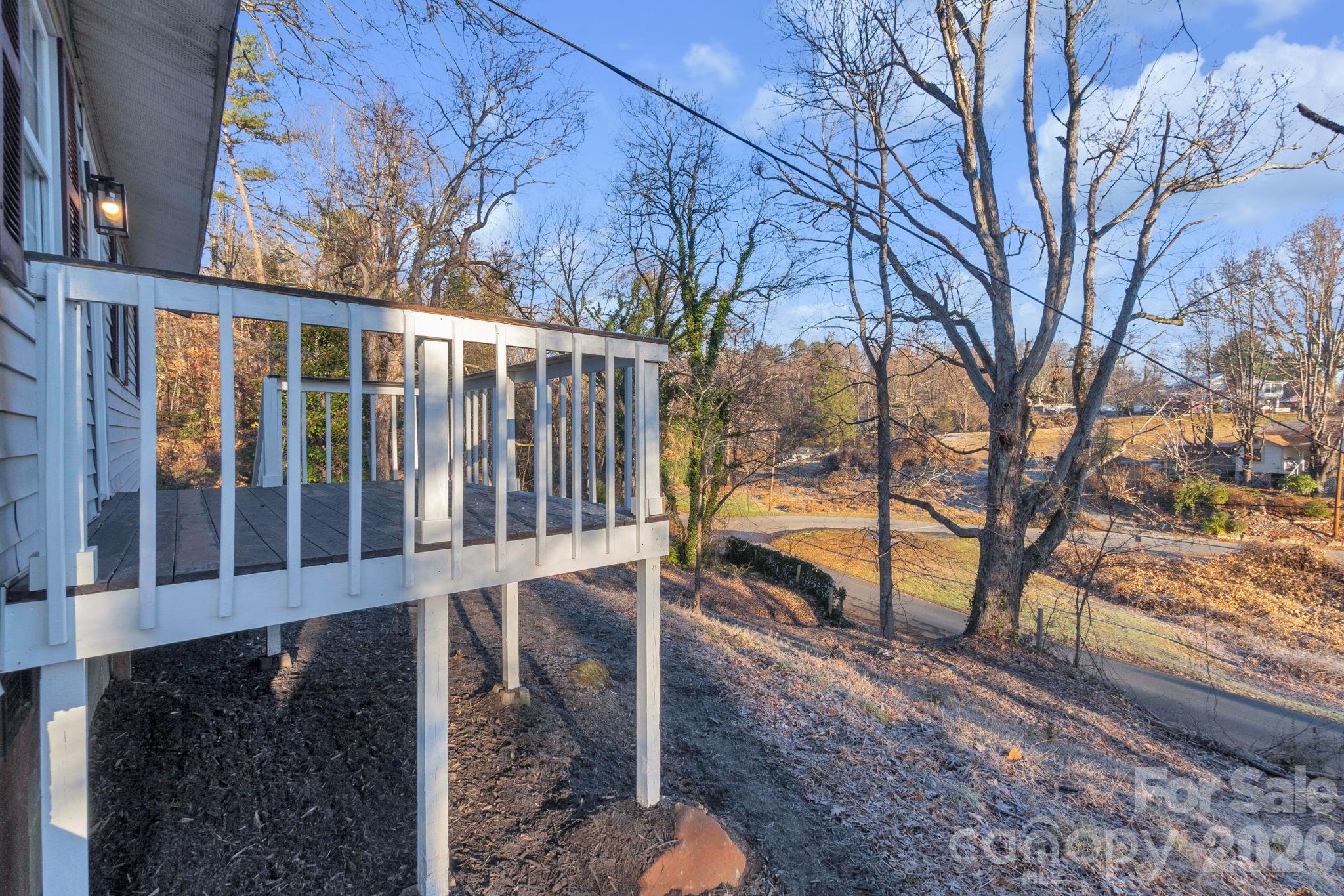 main property photo 29