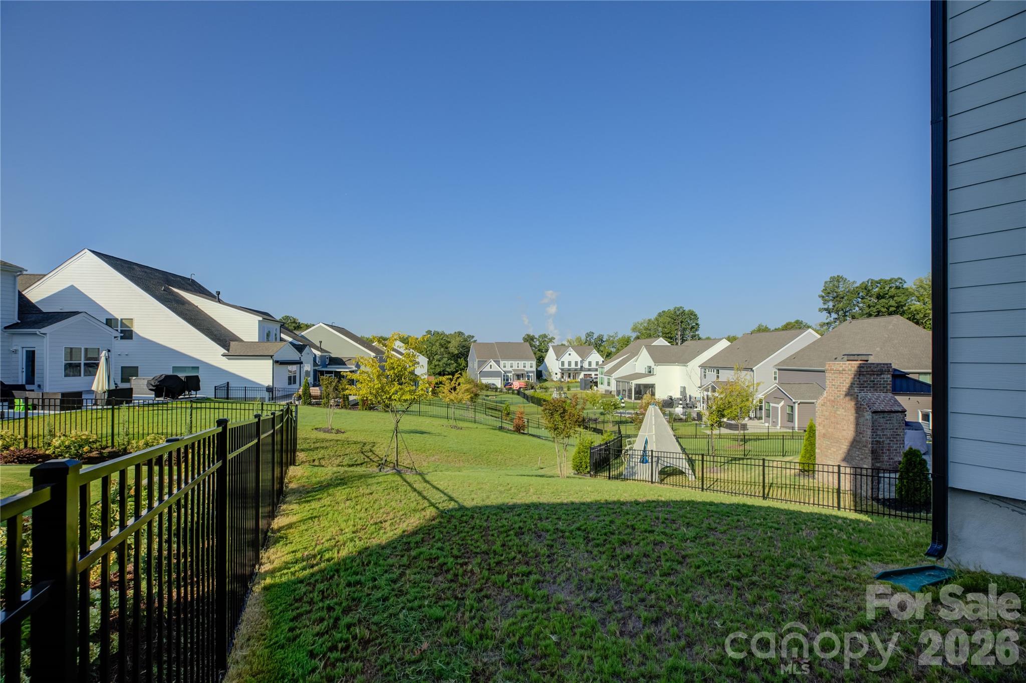 main property photo 43