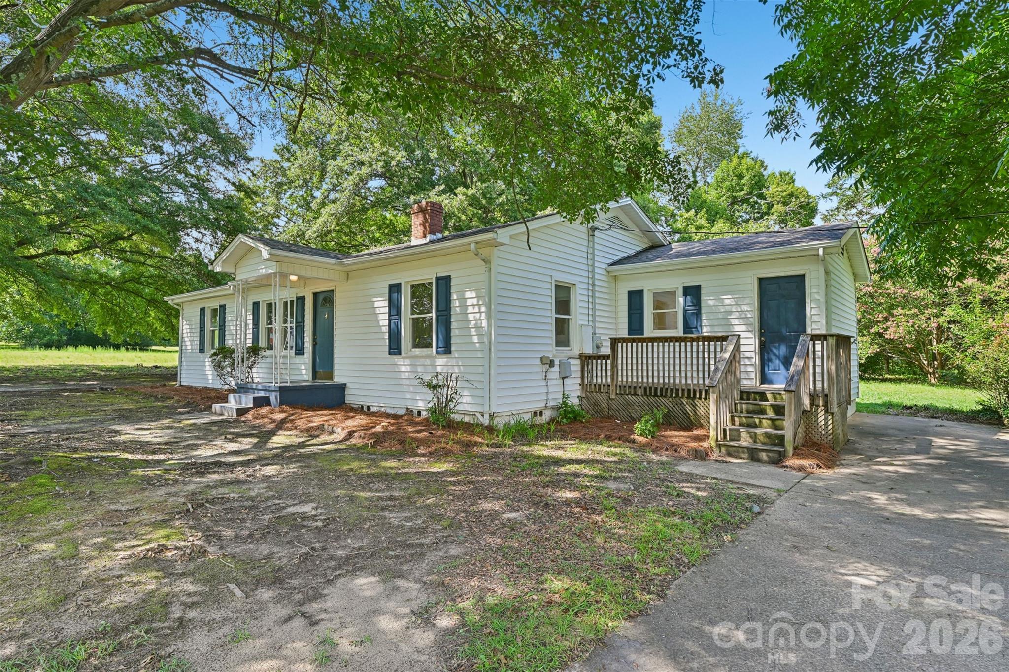 main property photo 27