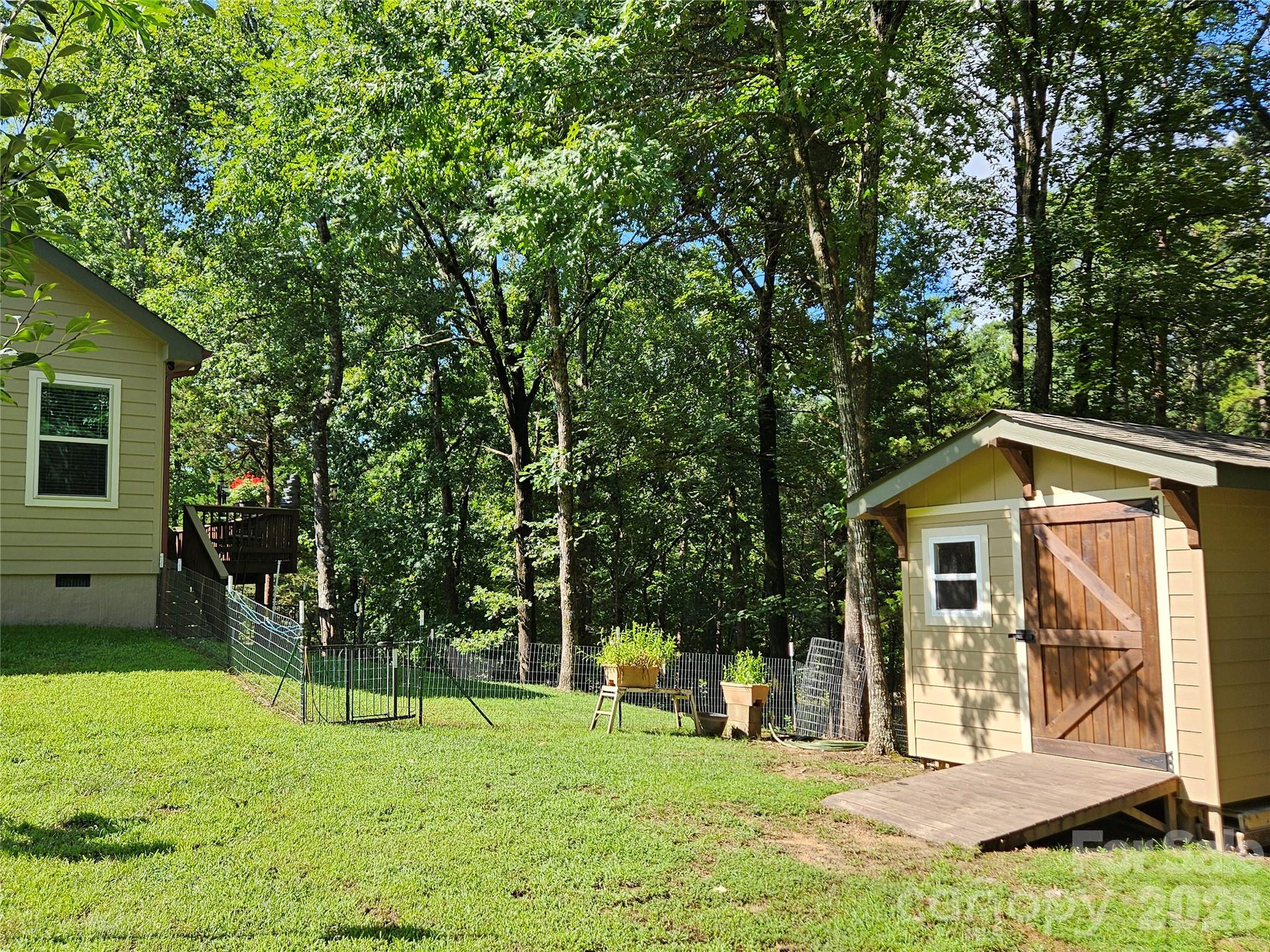 main property photo 24