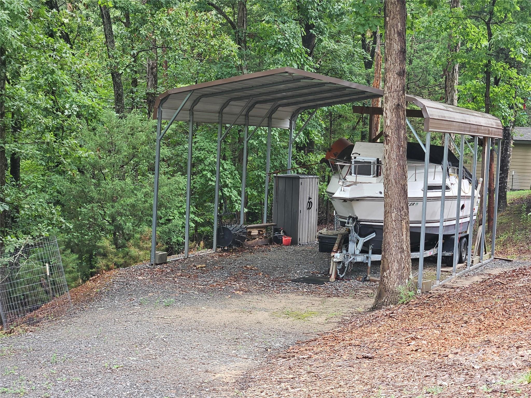 main property photo 27