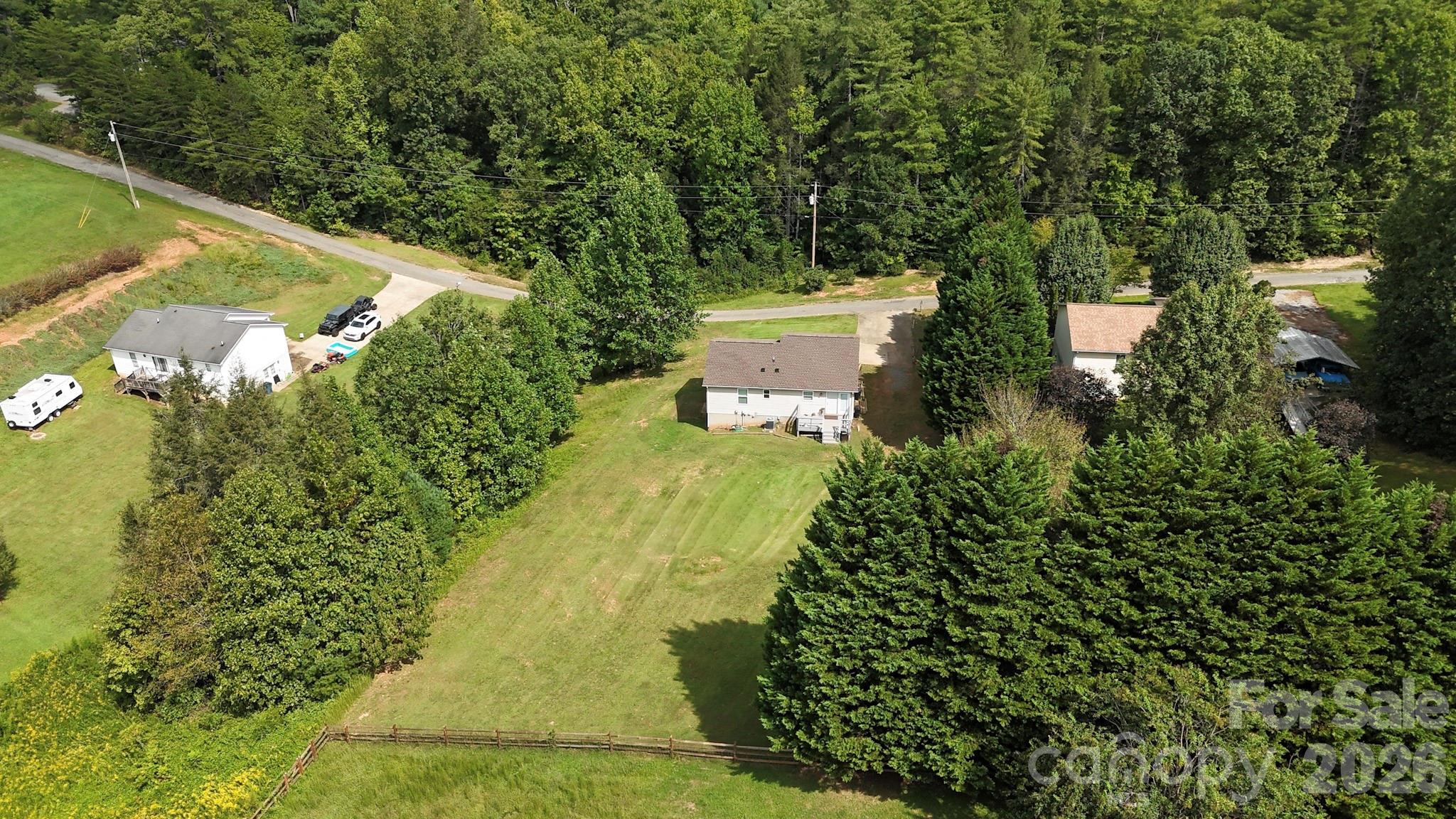 main property photo 5