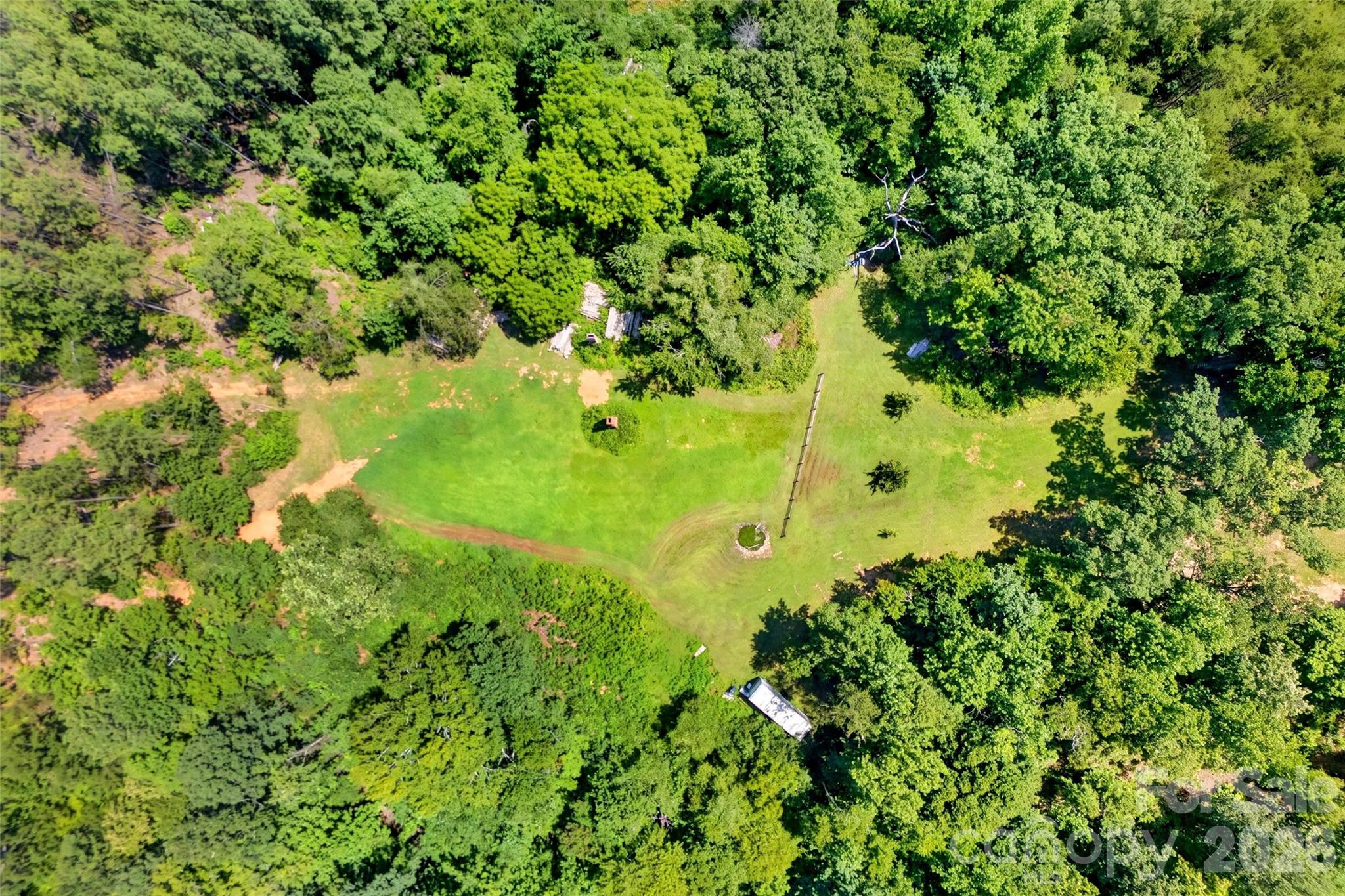 main property photo 41