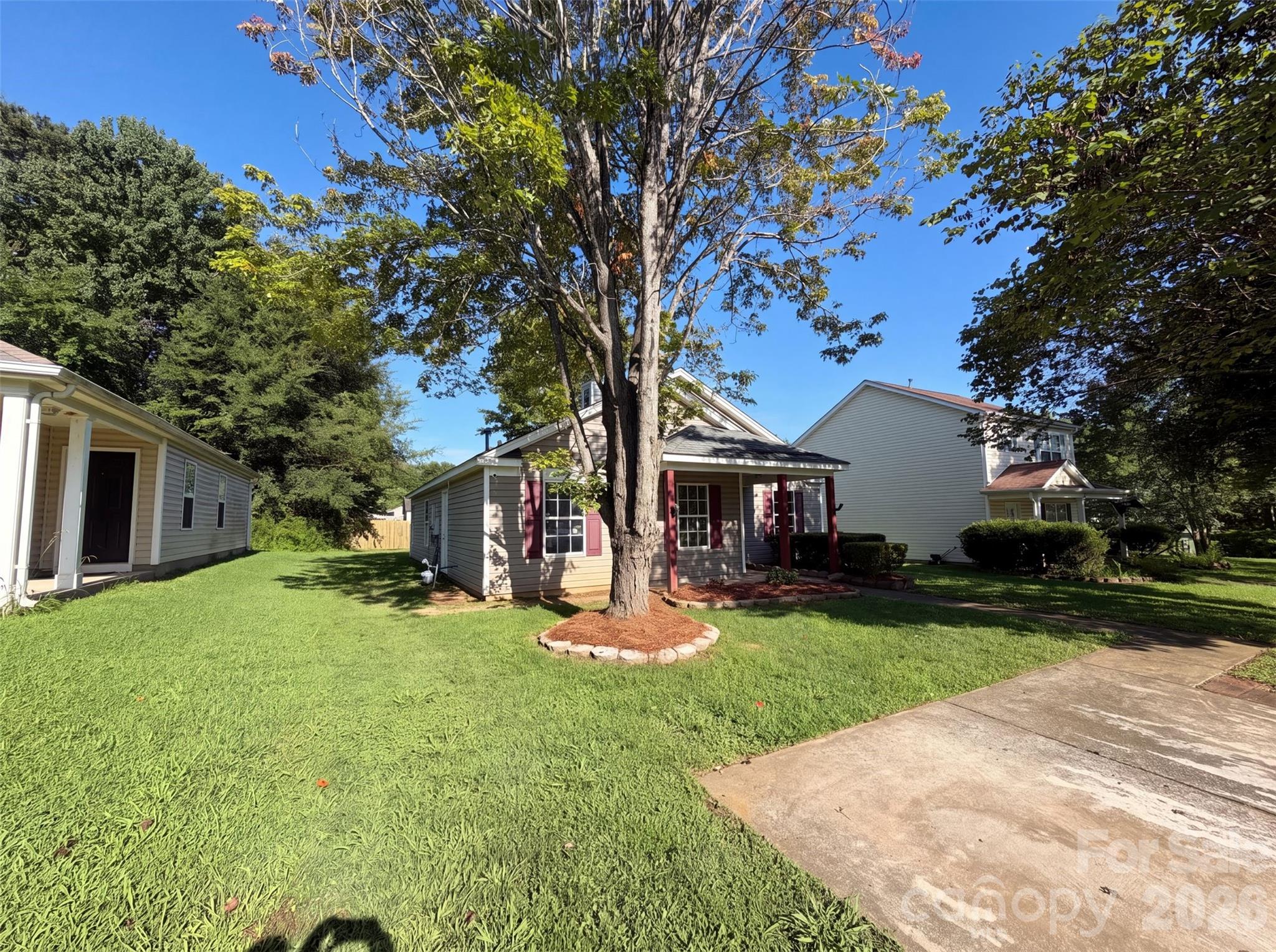main property photo 20
