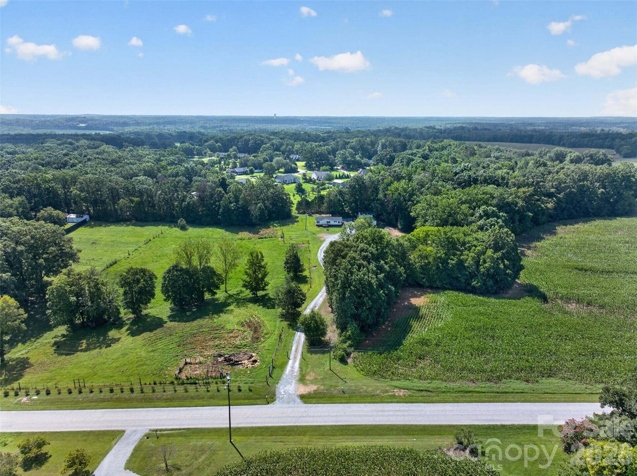 main property photo 23