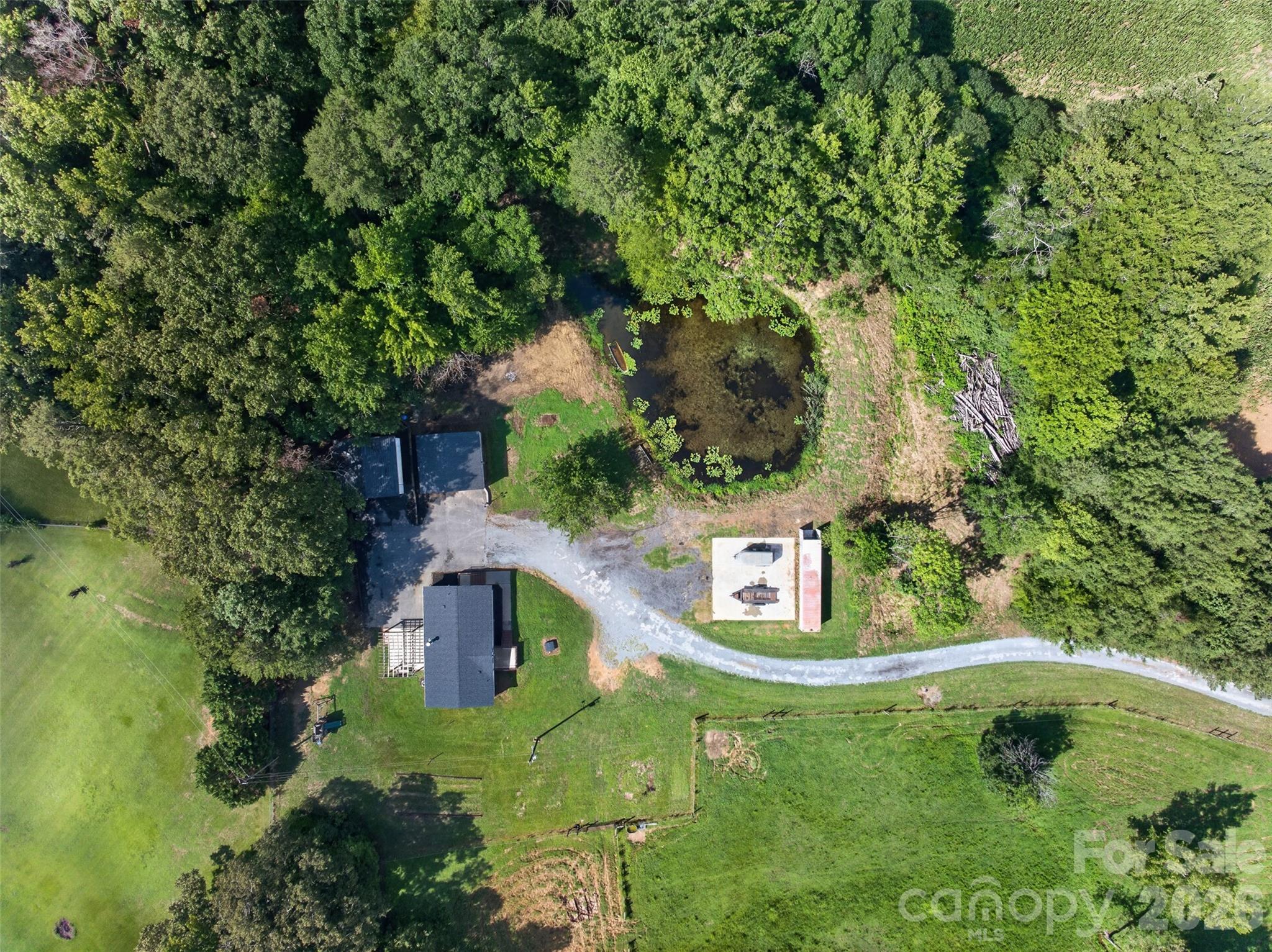 main property photo 31