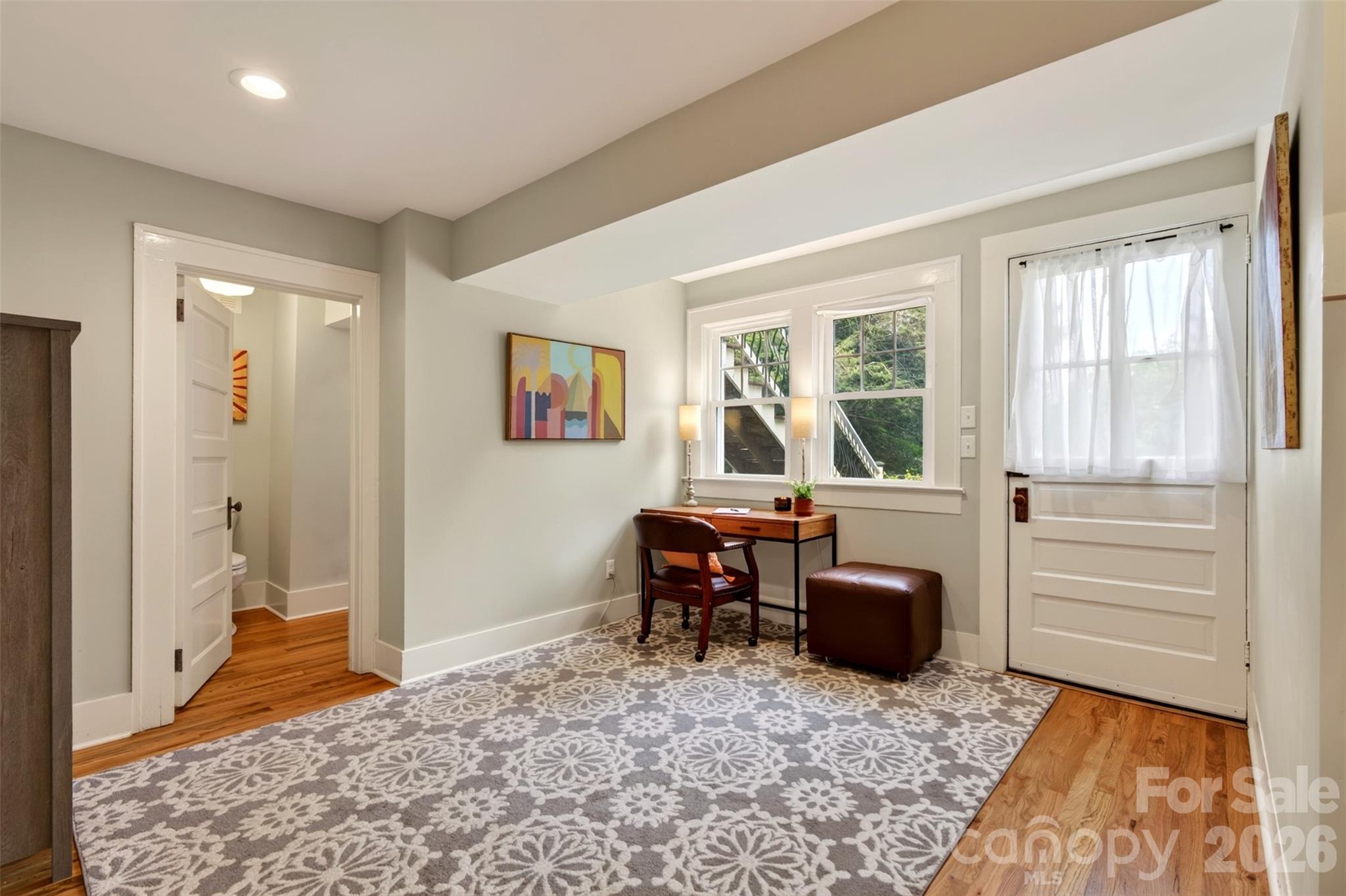 main property photo 40