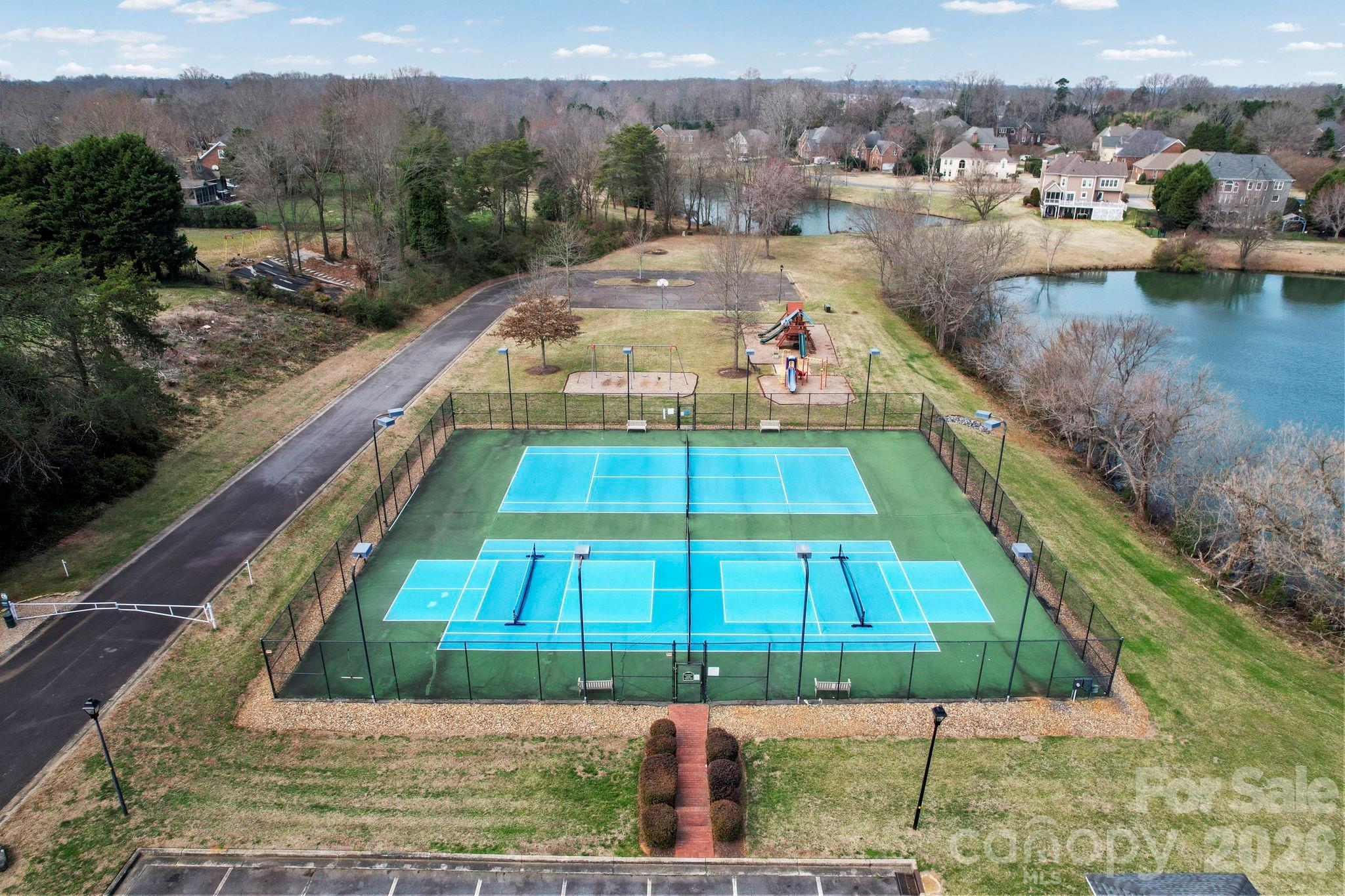 main property photo 45