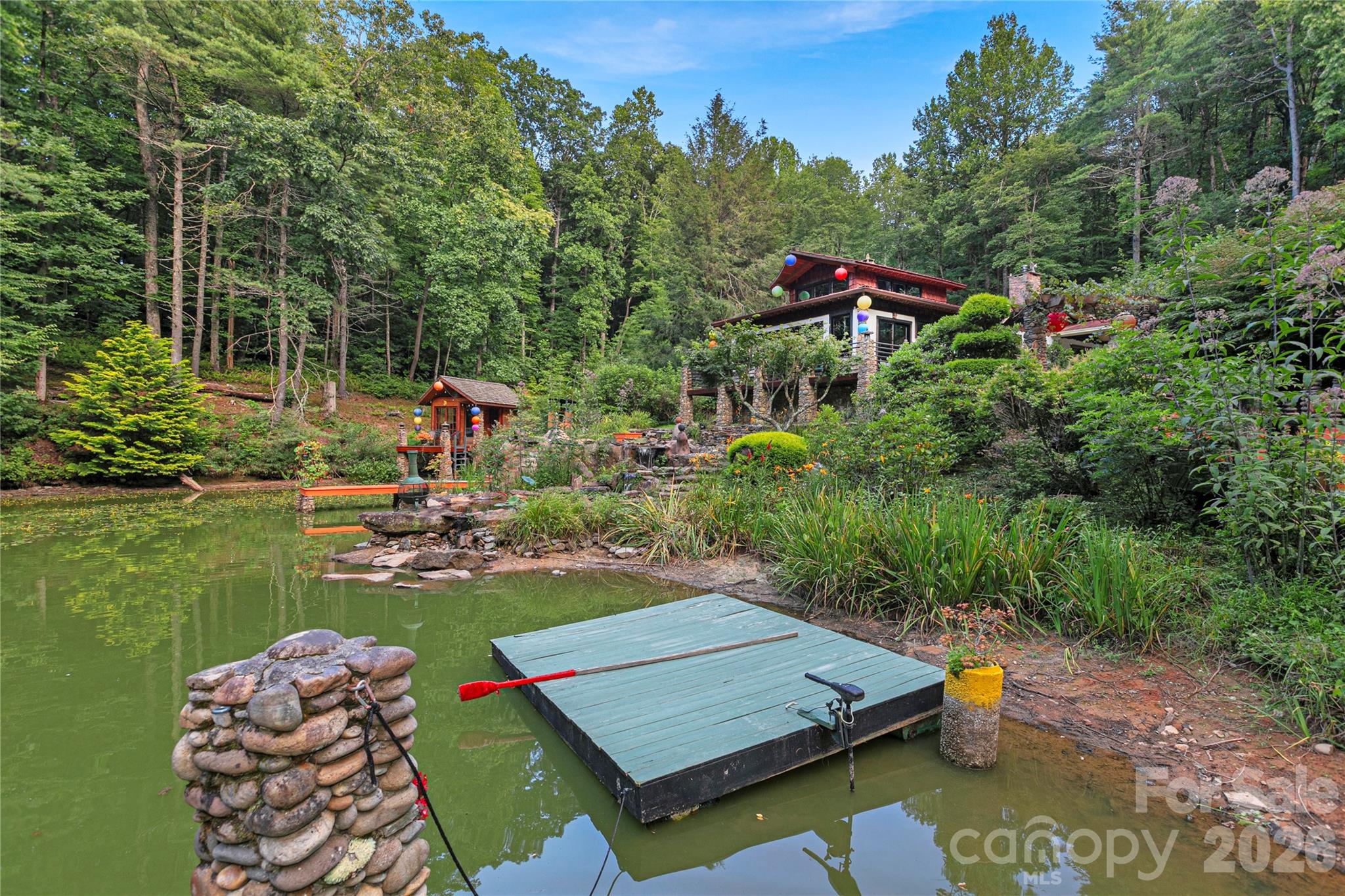 main property photo 10