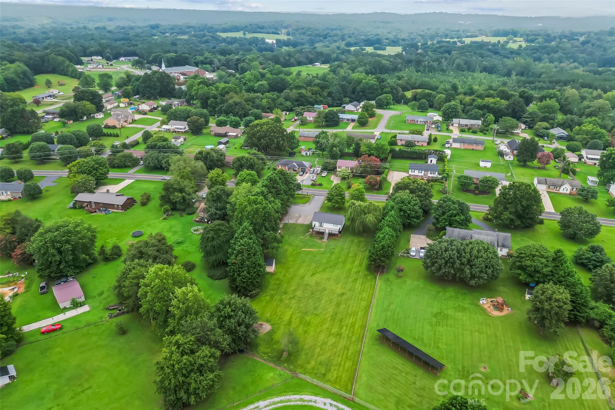 main property photo 34