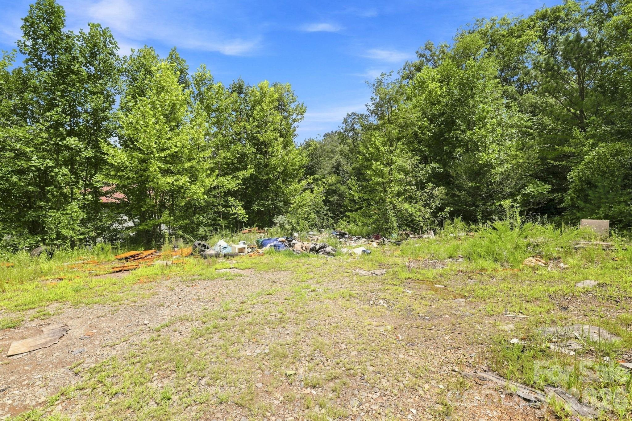 main property photo 15