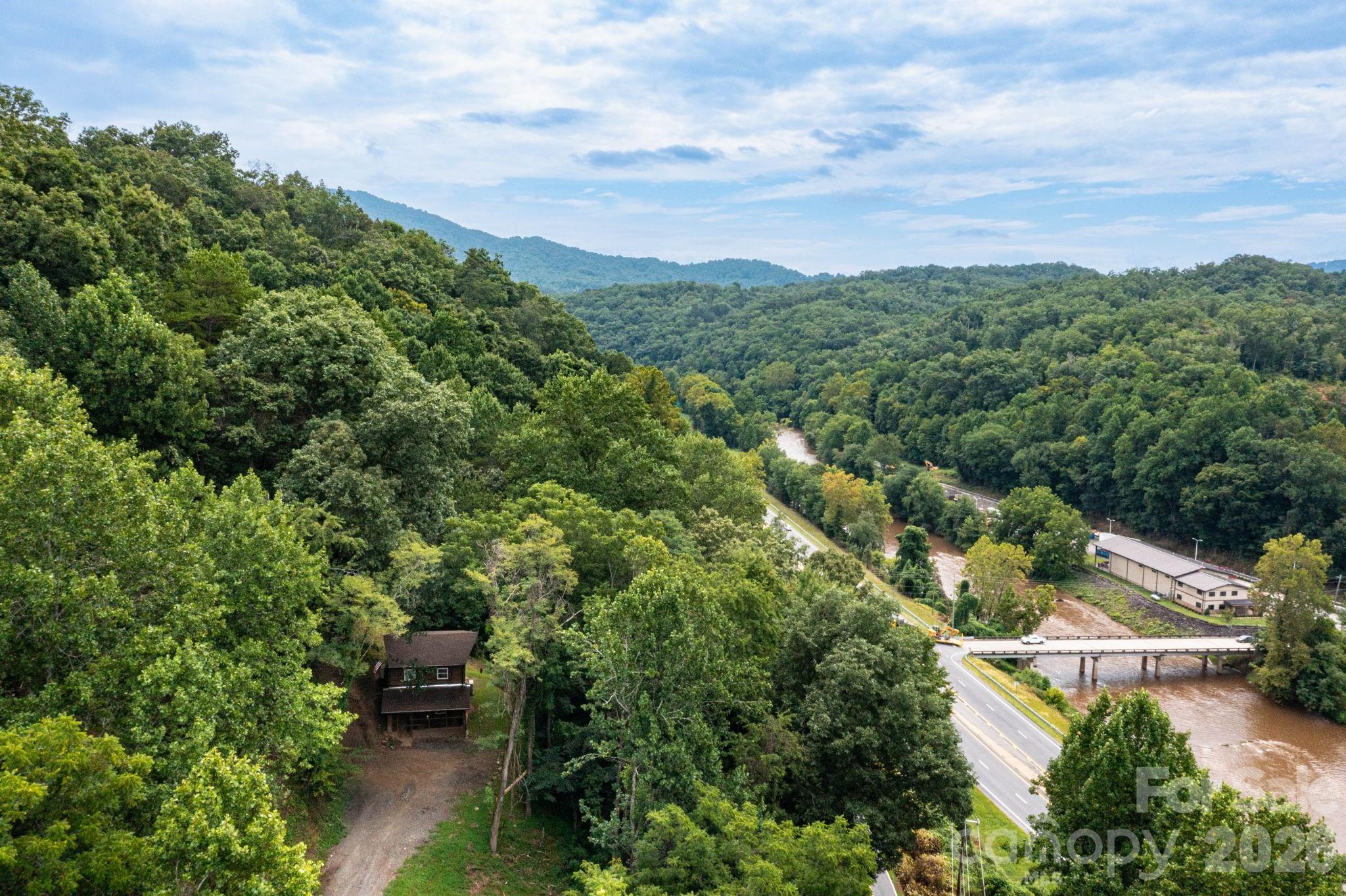 main property photo 32