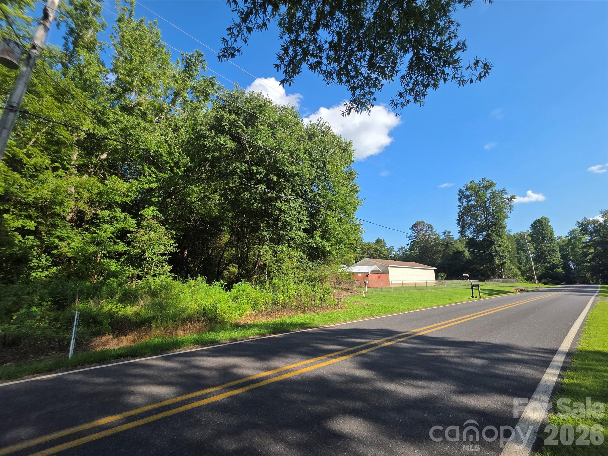main property photo 4