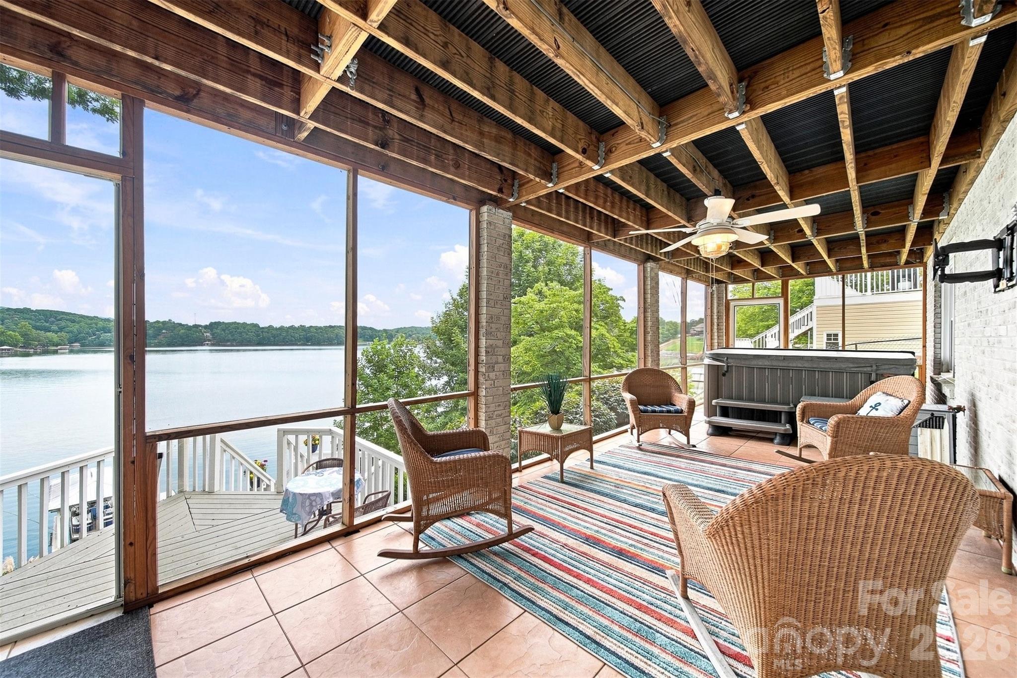 main property photo 34