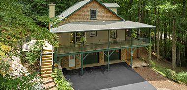 image of property with 3 Bed | 3 Bath | 2,296 Sqft