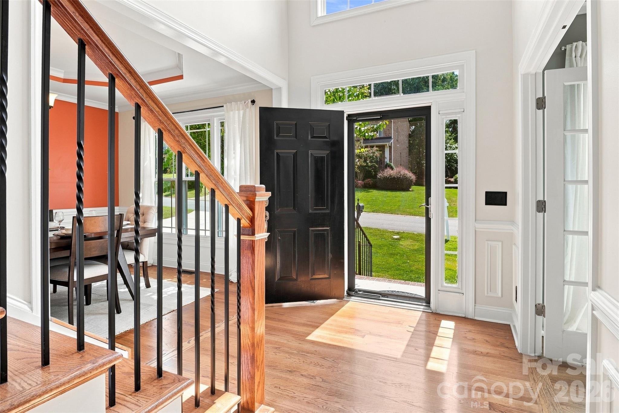 main property photo 6