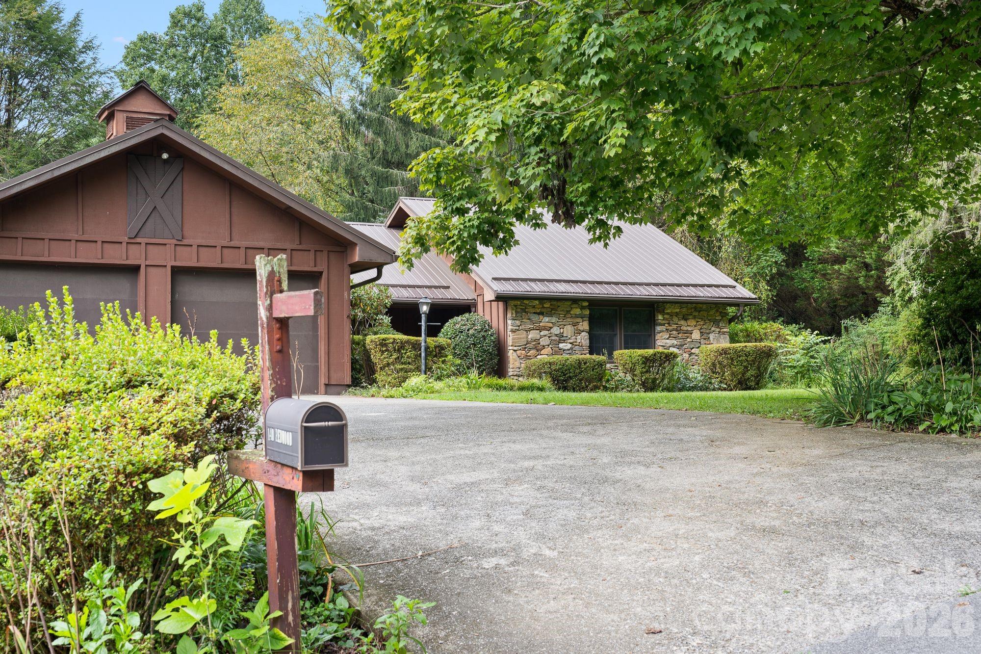main property photo 29