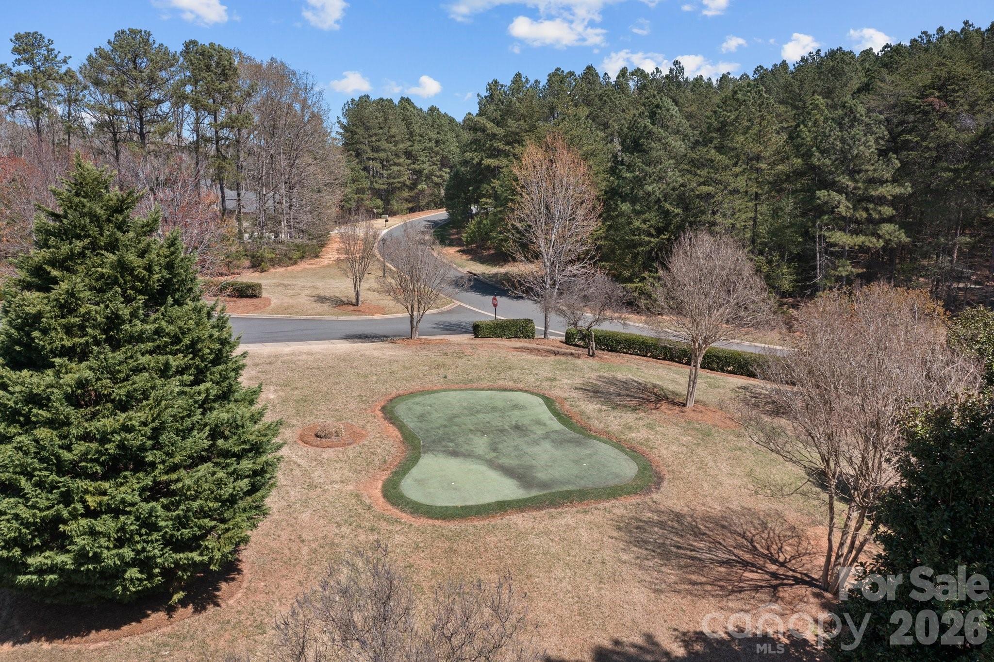 main property photo 12
