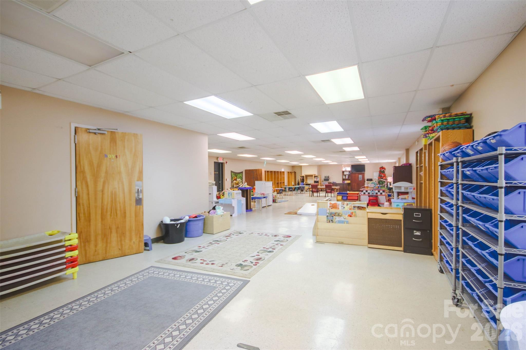 main property photo 26