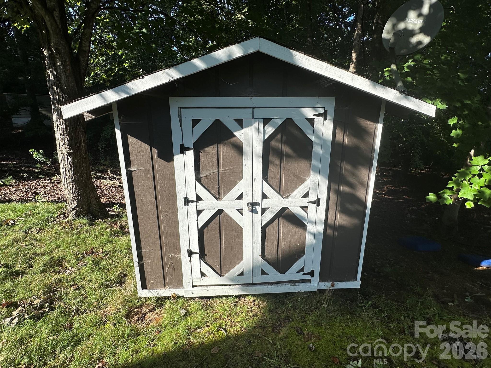 main property photo 20