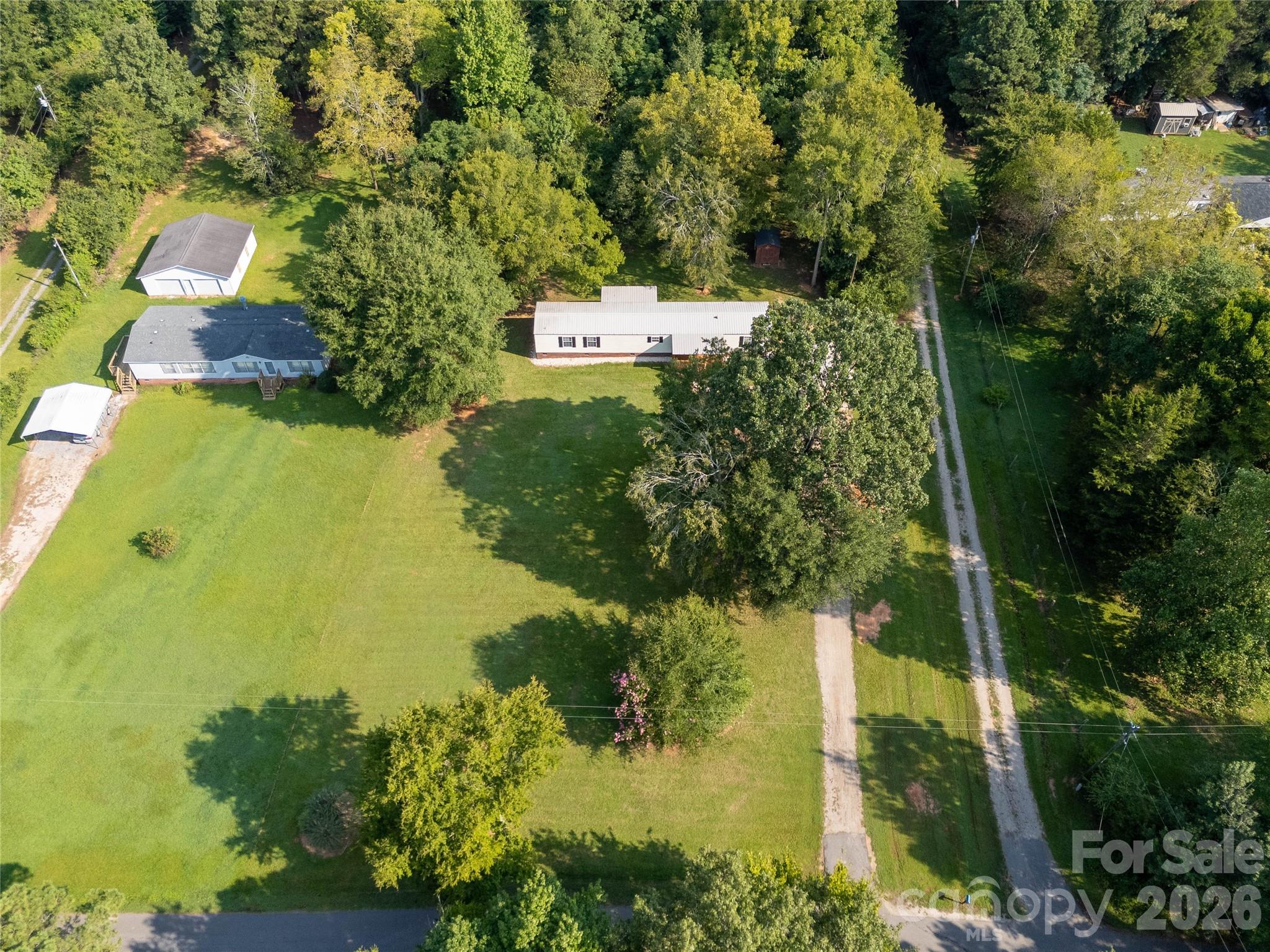 main property photo 32