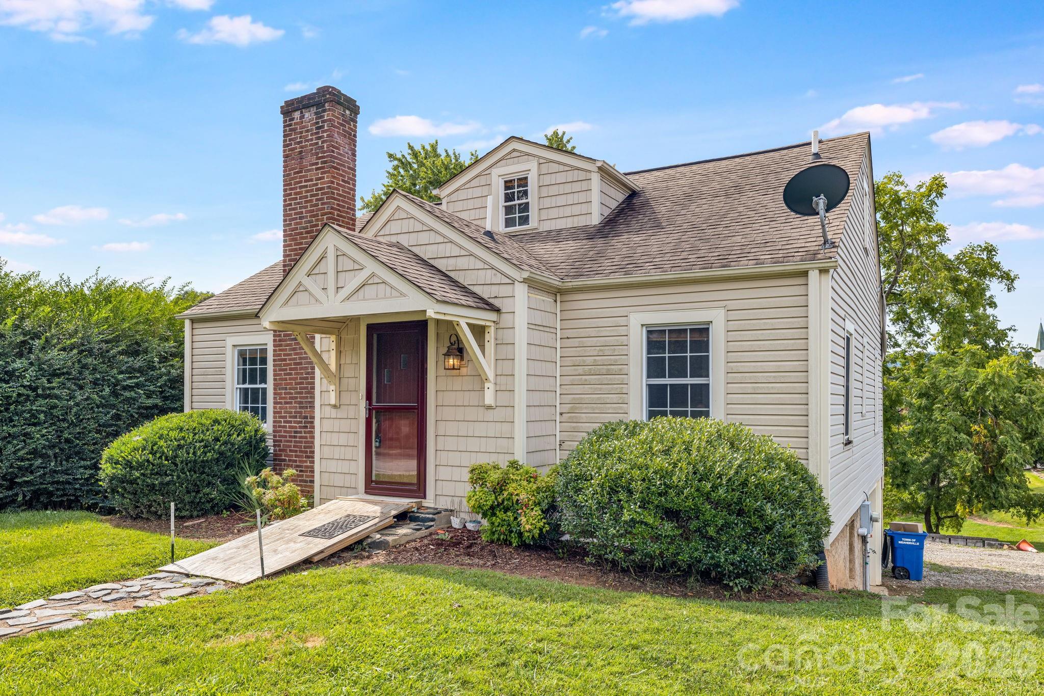 main property photo 2