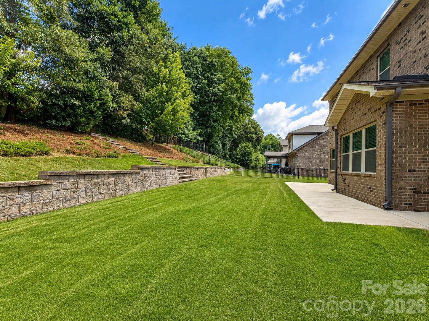 main property photo 41