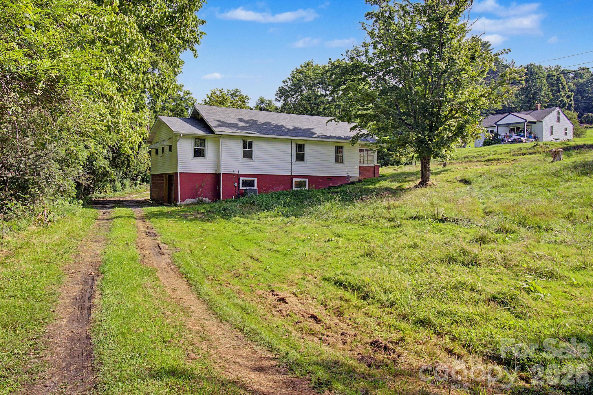 main property photo 33