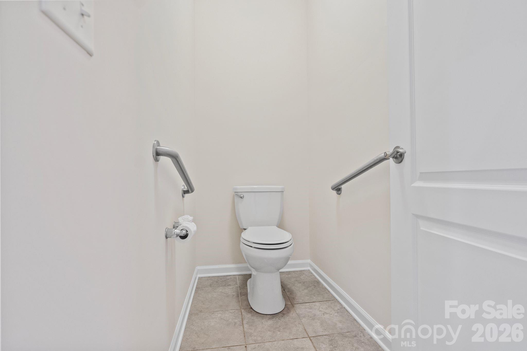 main property photo 19